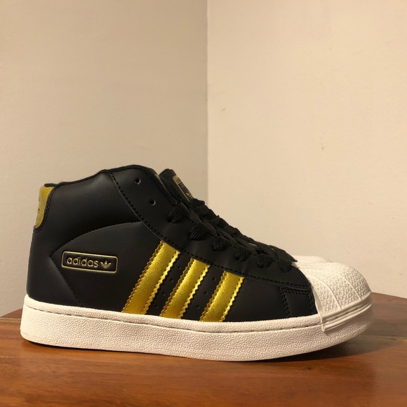 adidas Shoes Adidas Shell Toe Gold Black Size Poshmark